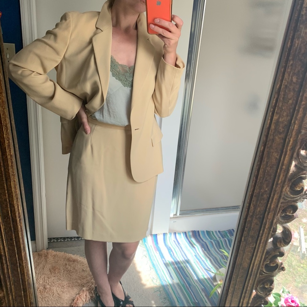 Vestimenta Spa Italy Wool Yellow skirt suit blazer